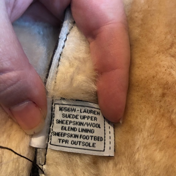 Bearpaw Lauren chocolate sheepskin button boots - Picture 10 of 16